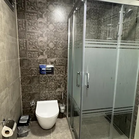 Apartment Akyuz 4 *