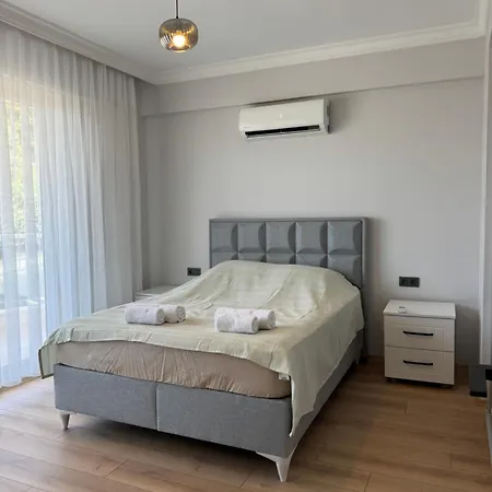 Appartement Akyuz 4 *