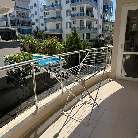 Akyuz 4 Apartment